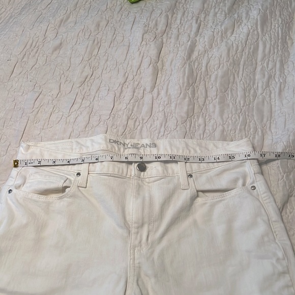 DKNY White Jeans size 10X32 White Pants - Picture 3 of 7